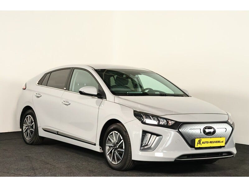 Hyundai IONIQ (4)