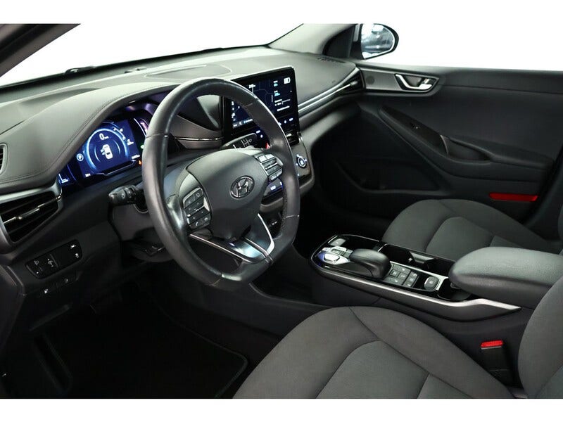 Hyundai IONIQ (6)