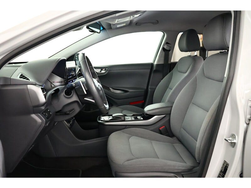 Hyundai IONIQ (10)