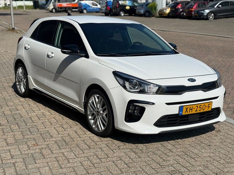 Kia Rio (5)
