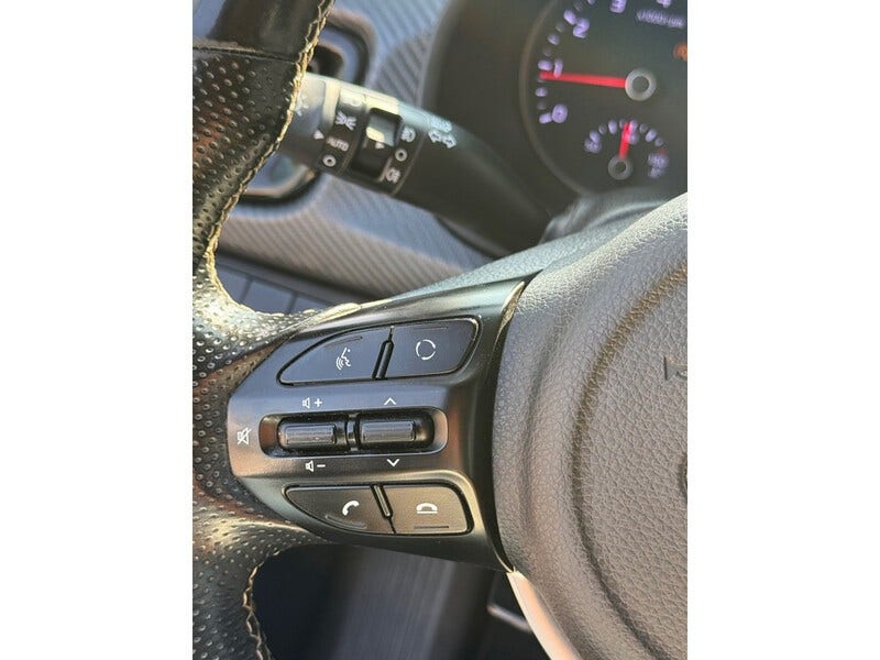 Kia Rio (11)