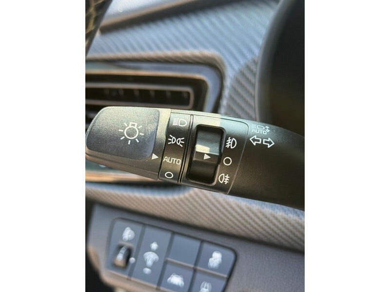 Kia Rio (14)