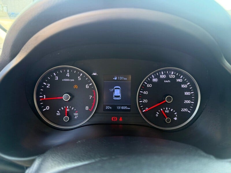 Kia Rio (18)