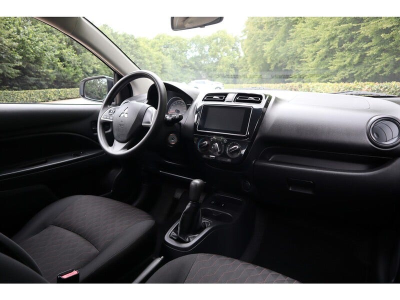 Mitsubishi Space Star (6)