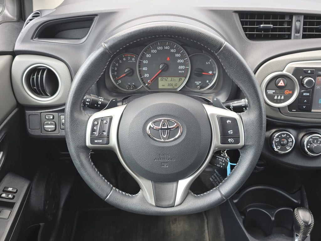 Toyota Yaris (24)