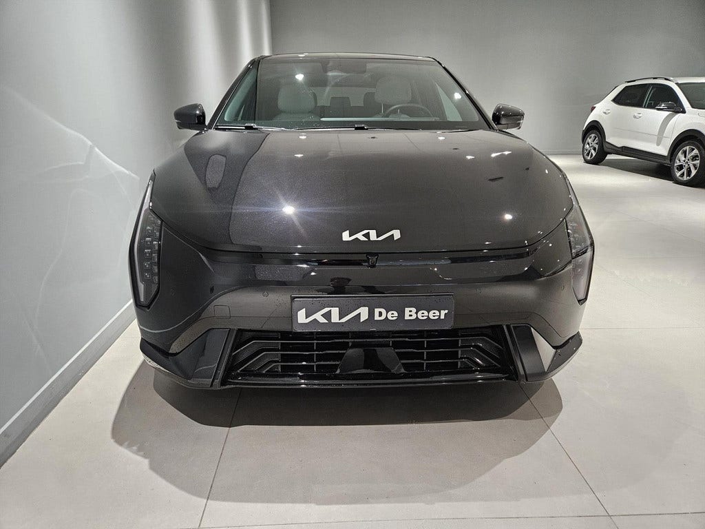 Kia EV4 (3)