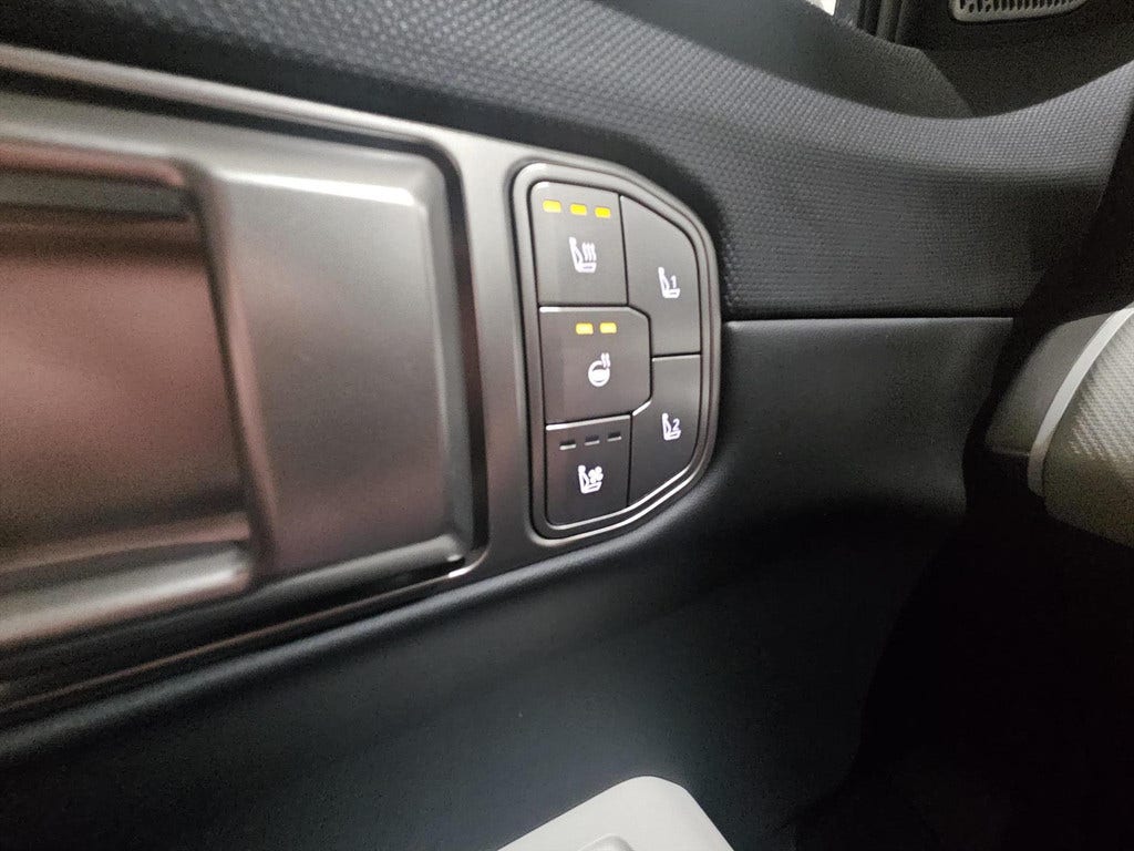 Kia EV4 (12)