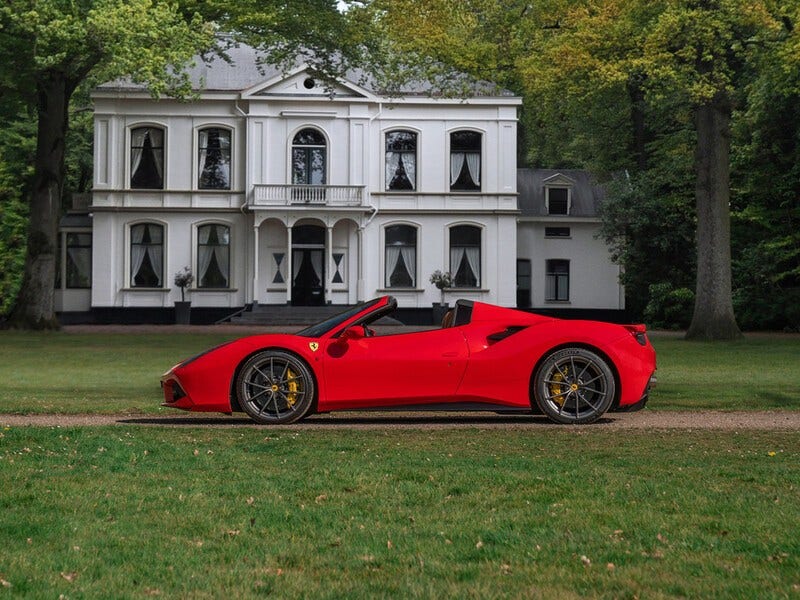 Ferrari 488