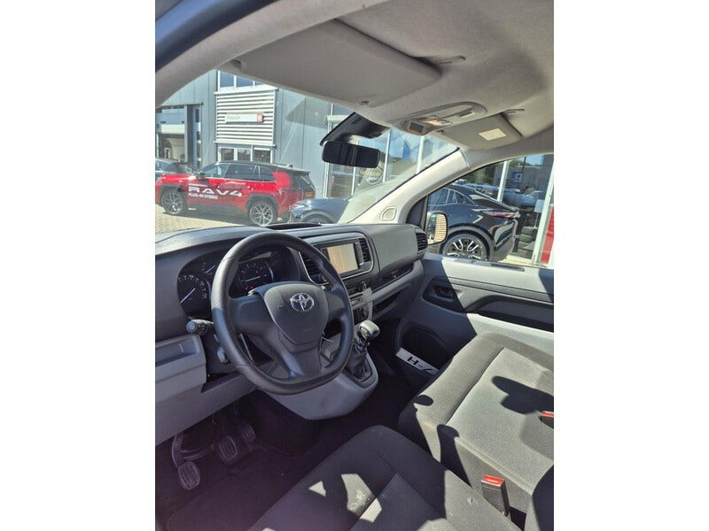 Toyota Proace (2)