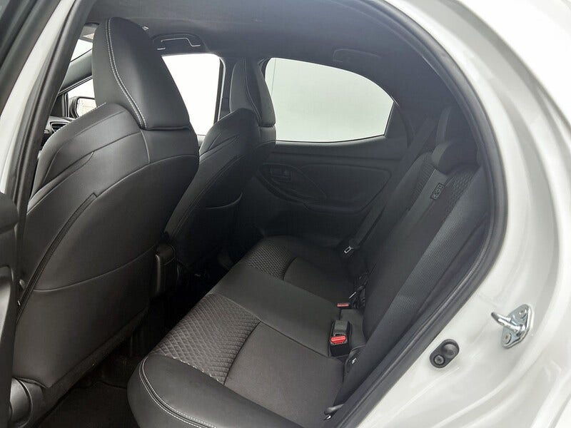 Toyota Yaris (18)
