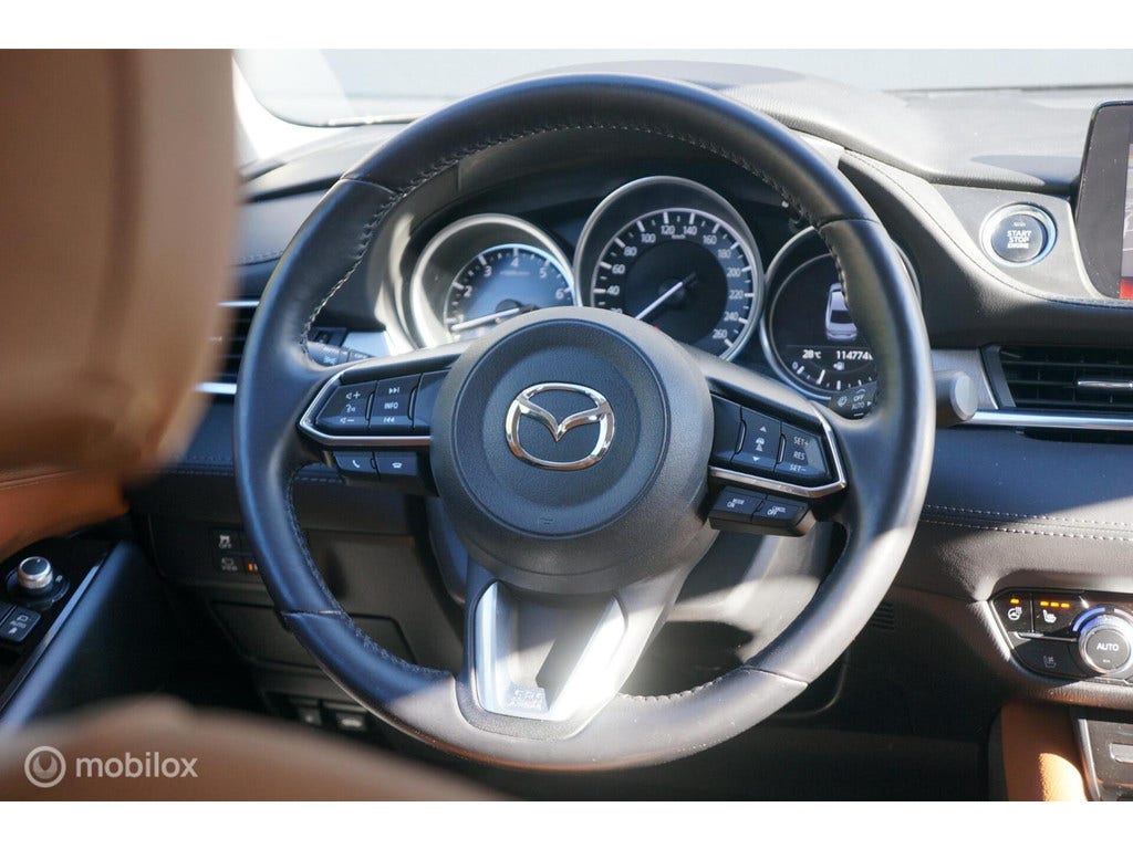 Mazda 6 (16)