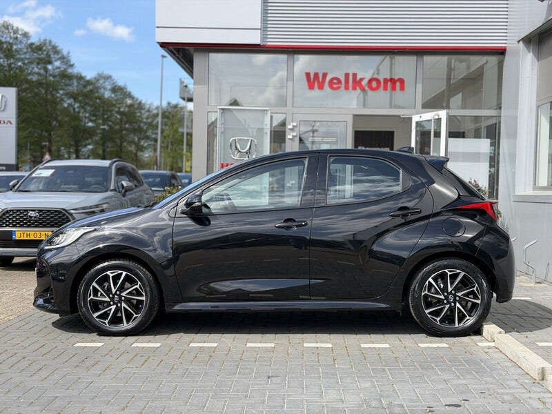 Toyota Yaris (5)