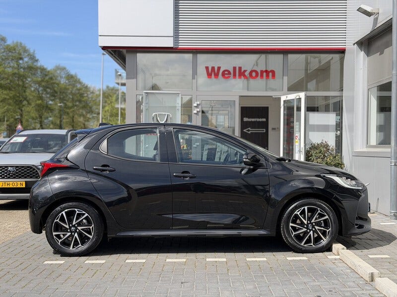 Toyota Yaris (6)