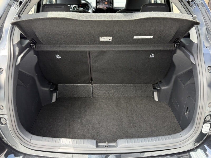 Toyota Yaris (16)