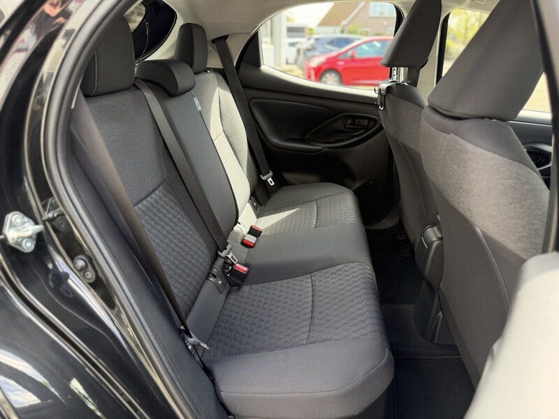 Toyota Yaris (19)