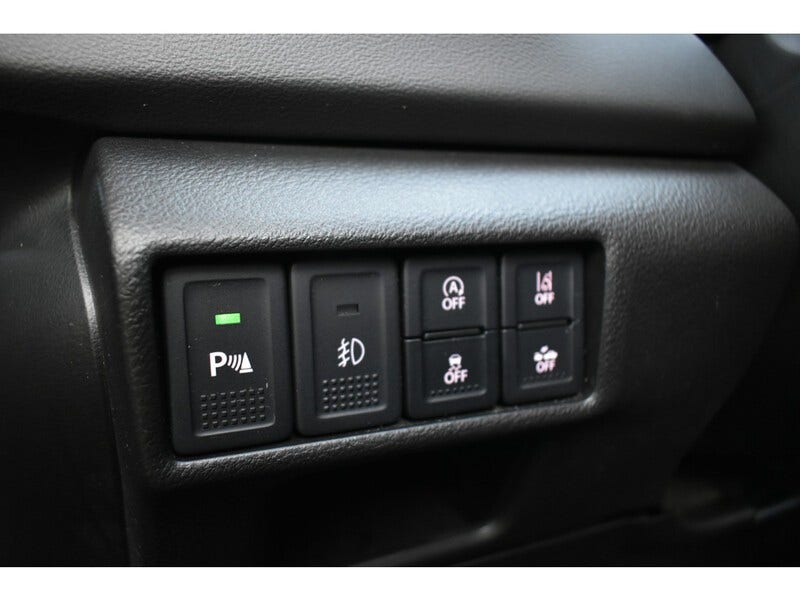 Suzuki Cross (16)
