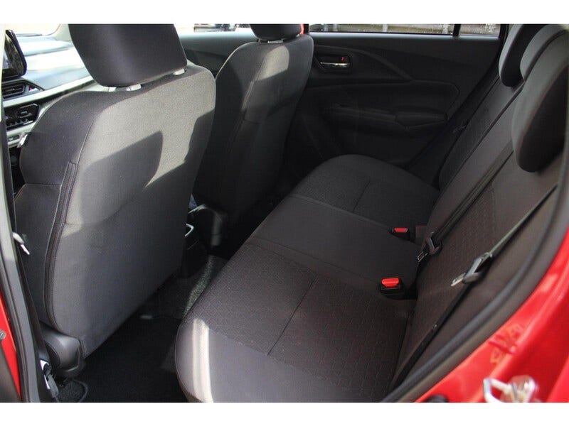 Suzuki Swift (8)
