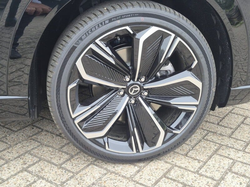 Mazda CX (8)
