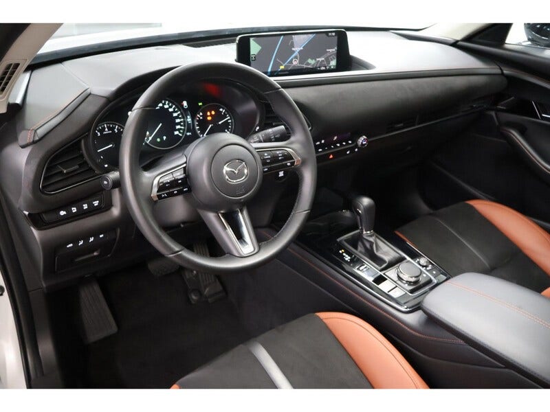 Mazda CX-30 (6)