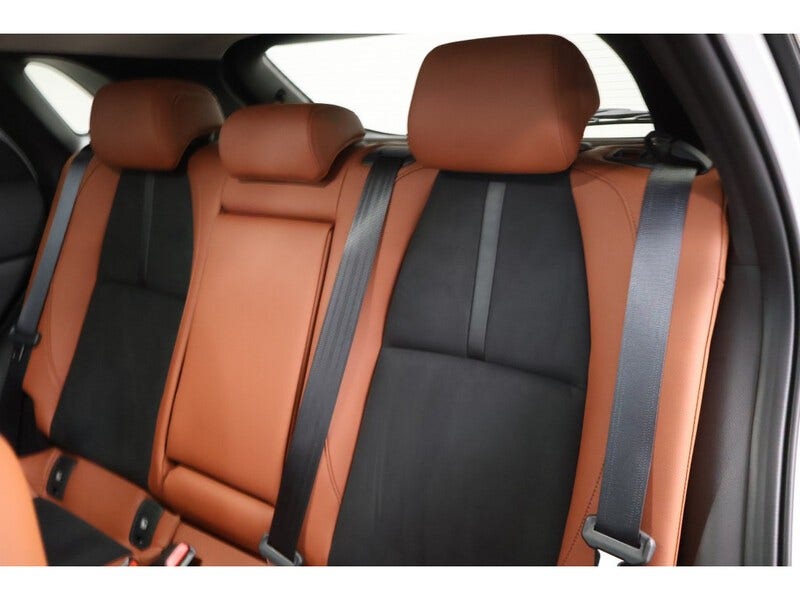Mazda CX-30 (11)