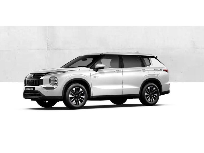 Mitsubishi Outlander (2)