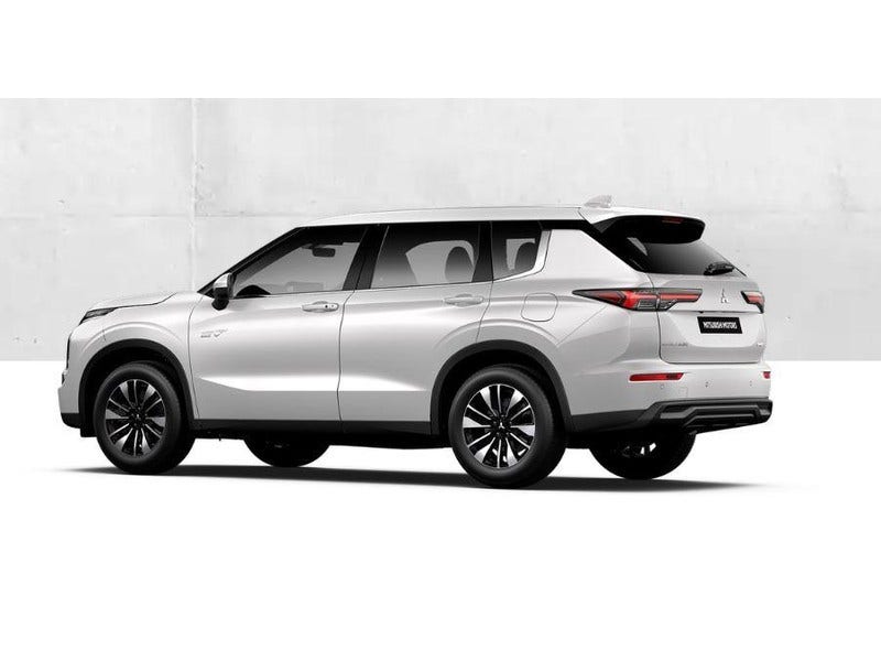 Mitsubishi Outlander (4)