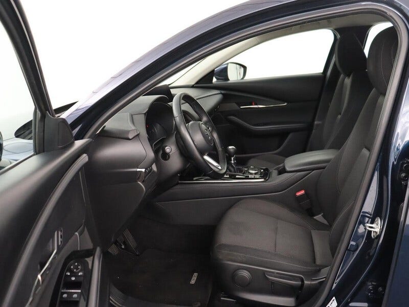 Mazda CX-30 (4)