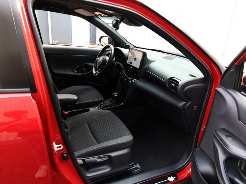 Toyota Yaris Cross (11)