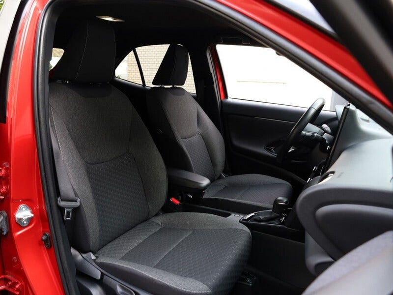 Toyota Yaris Cross (12)