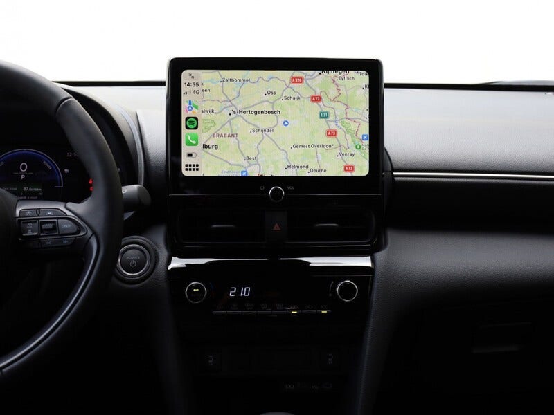 Toyota Yaris Cross (16)