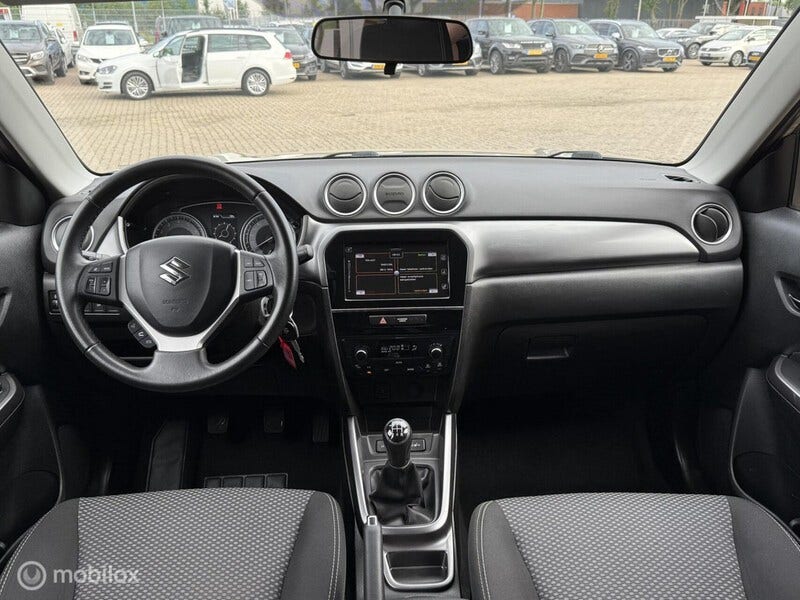 Suzuki Vitara (2)