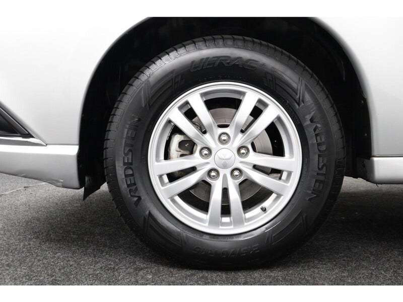 Mitsubishi Outlander (14)