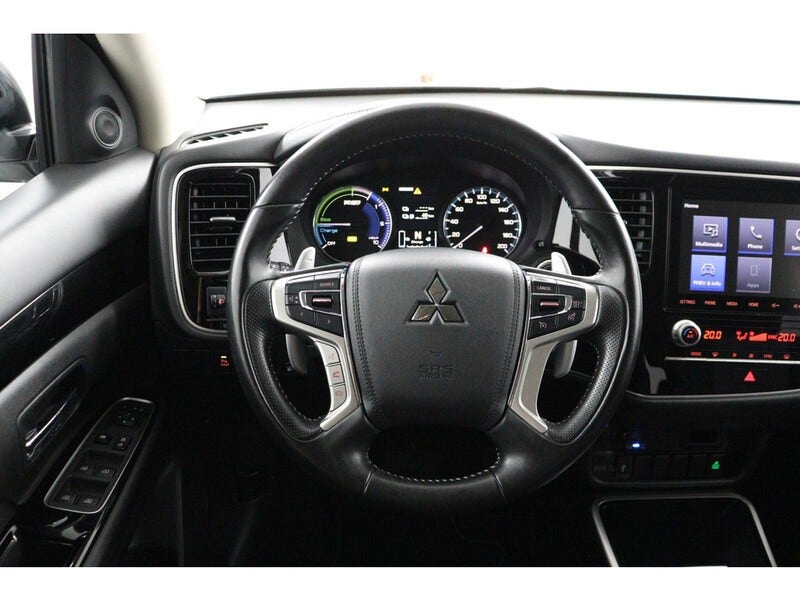 Mitsubishi Outlander (24)