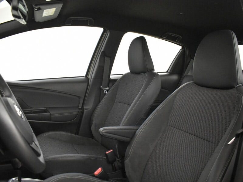 Toyota Yaris (11)