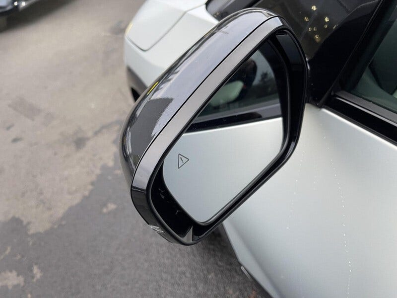 Kia EV4 (10)