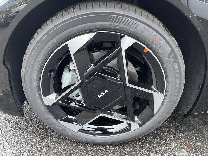 Kia EV4 (21)