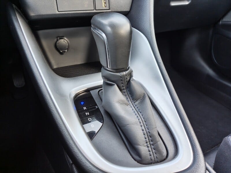 Toyota Yaris (20)