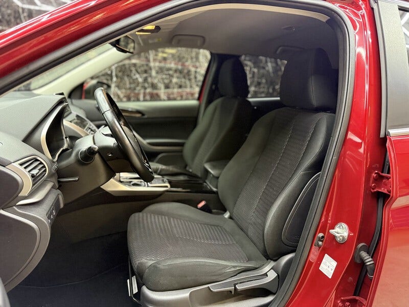 Mitsubishi Eclipse Cross (7)