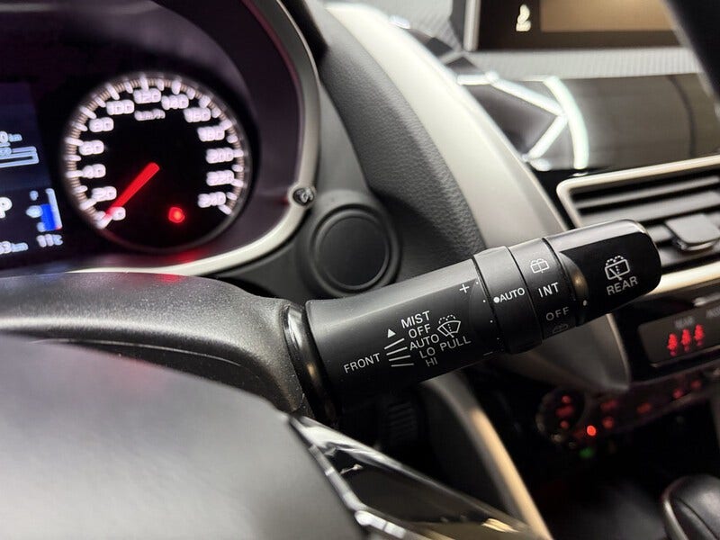 Mitsubishi Eclipse Cross (16)