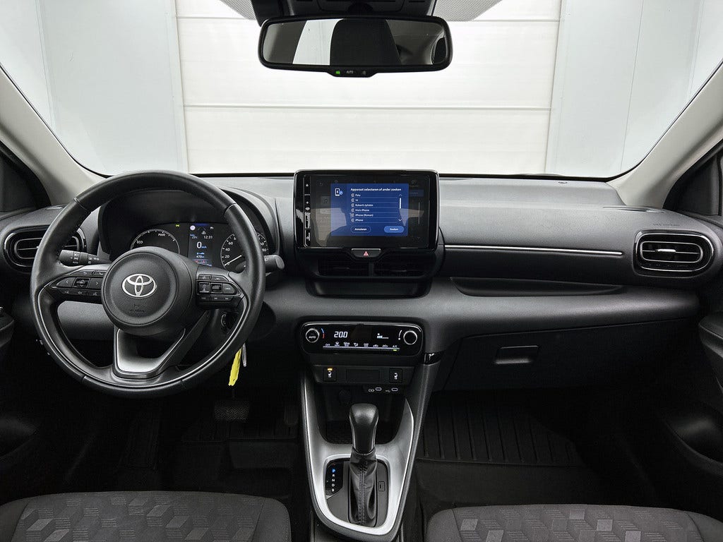 Toyota Yaris (4)