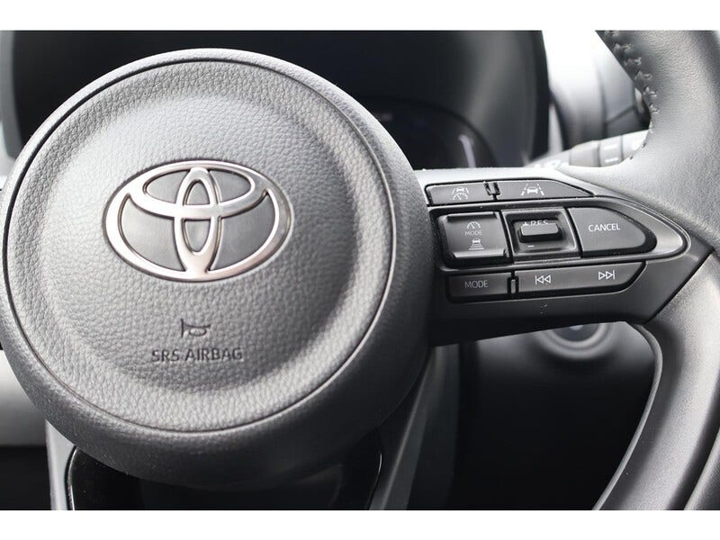 Toyota Yaris (14)