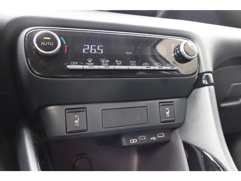 Toyota Yaris (20)