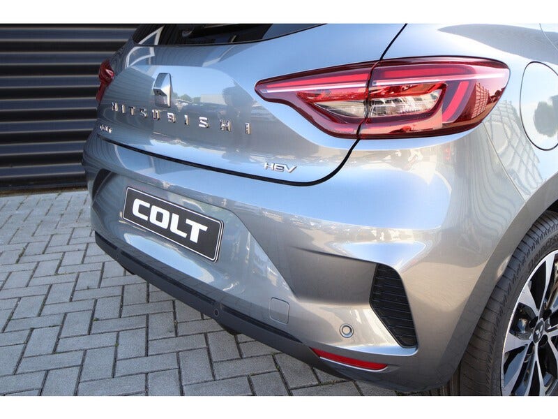 Mitsubishi Colt (16)