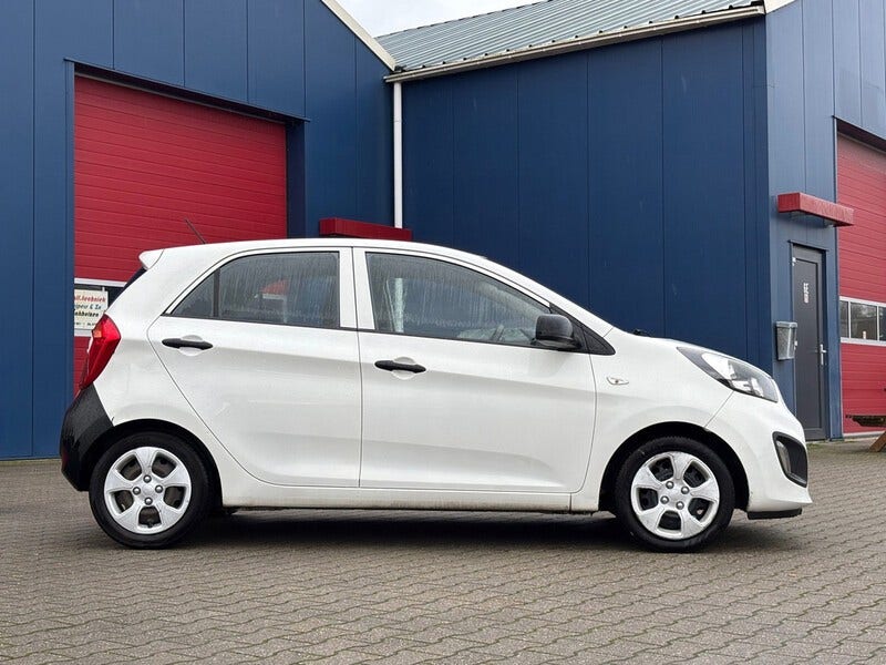 Kia Picanto (2)