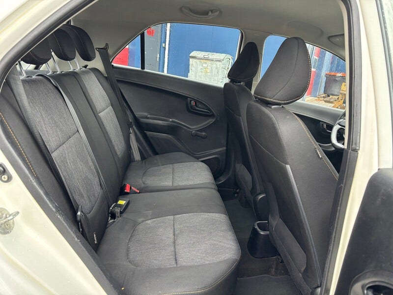 Kia Picanto (6)