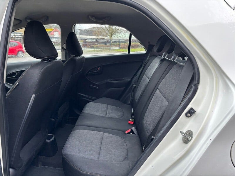 Kia Picanto (7)