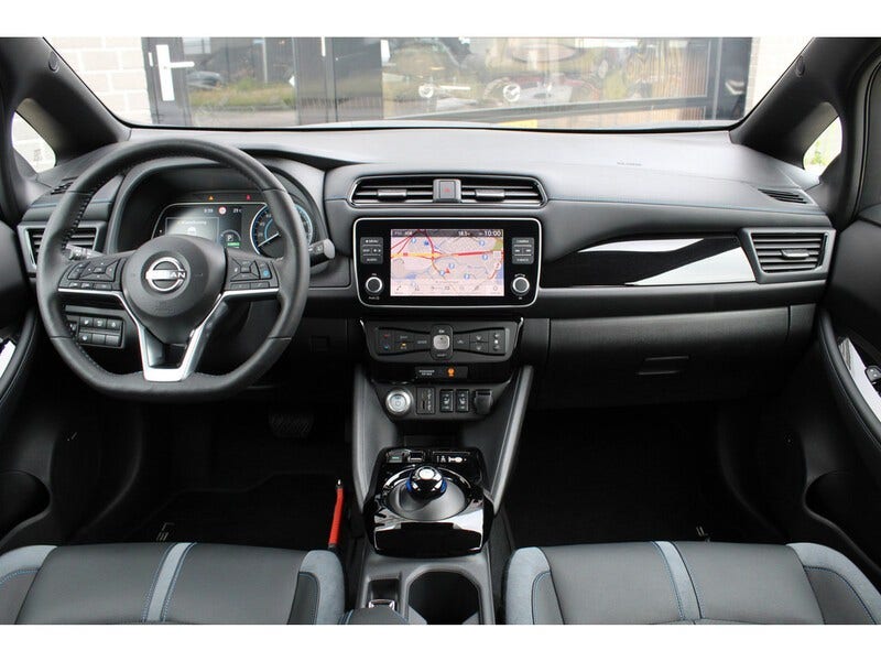 Nissan Leaf (2)