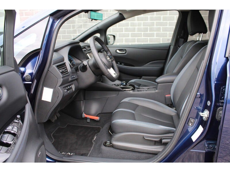 Nissan Leaf (8)