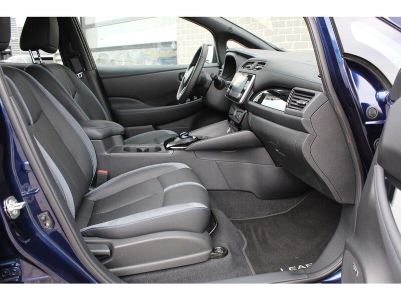 Nissan Leaf (9)