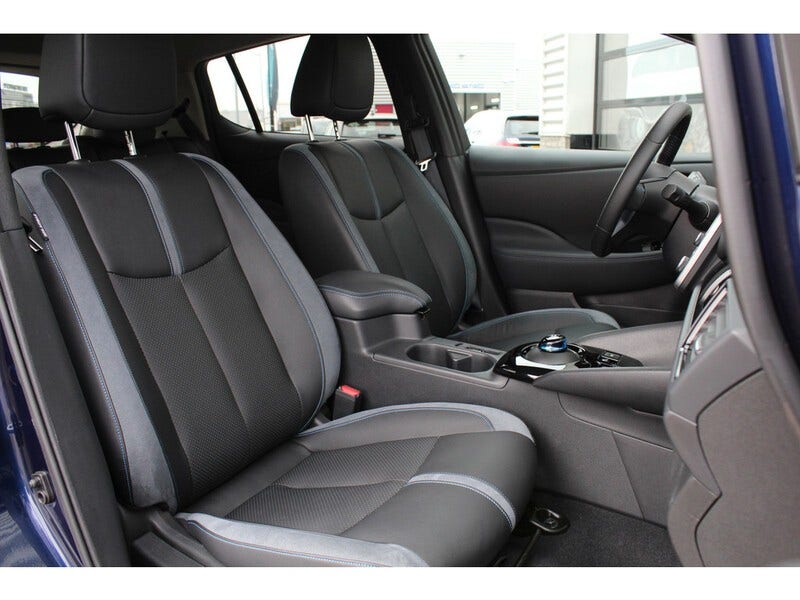 Nissan Leaf (10)